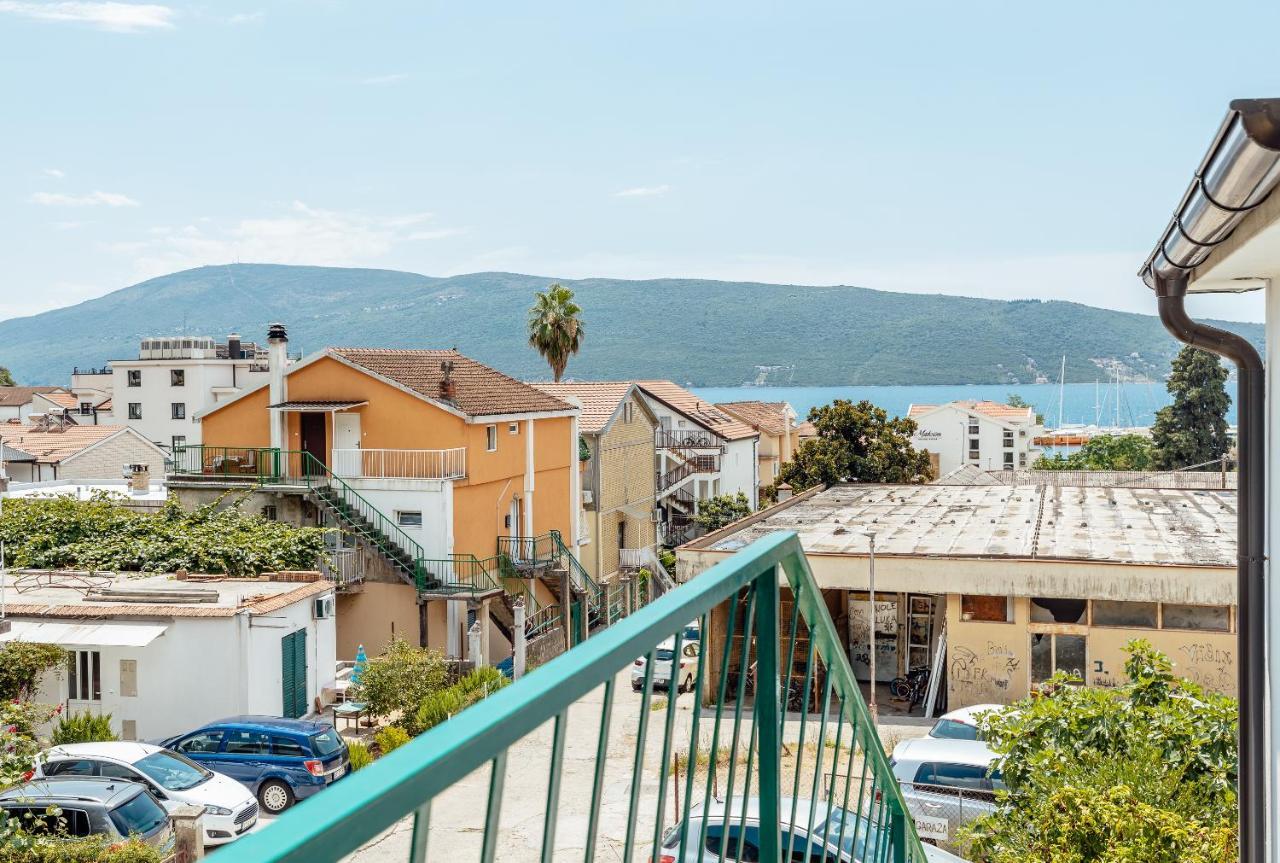 Appartement Anastasija5 à Herceg Novi Extérieur photo